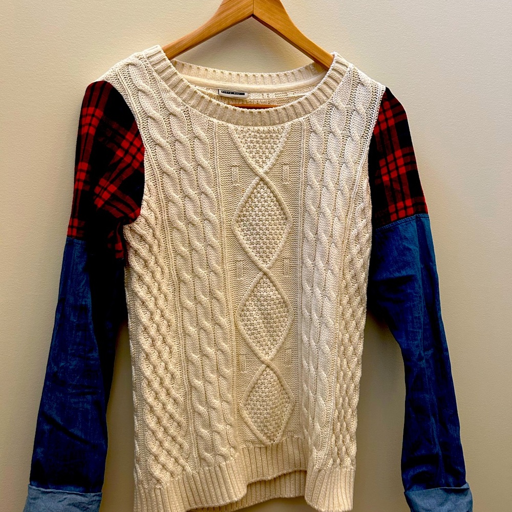 Noisy May Sweater